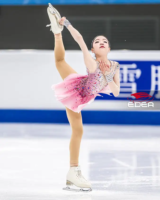 Ice Gallery Skates U.S.